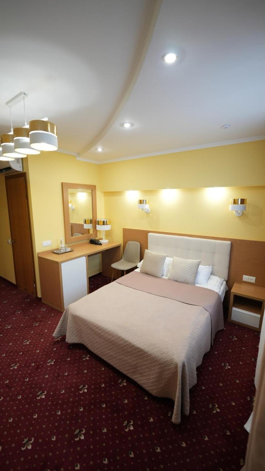 Superior Single Room Lake View,1638482512:JPEG
